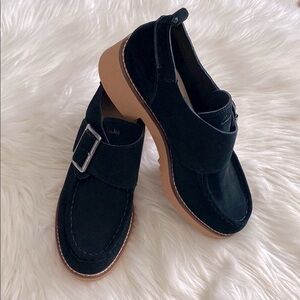 NWOT Clark’s platform Black Suede Loafers with Buckle